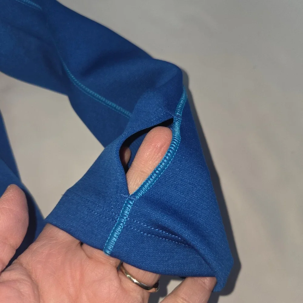The North Face FlashDry Quarter Zip‎ Pullover Mens Medium Blue Thumbhole Active